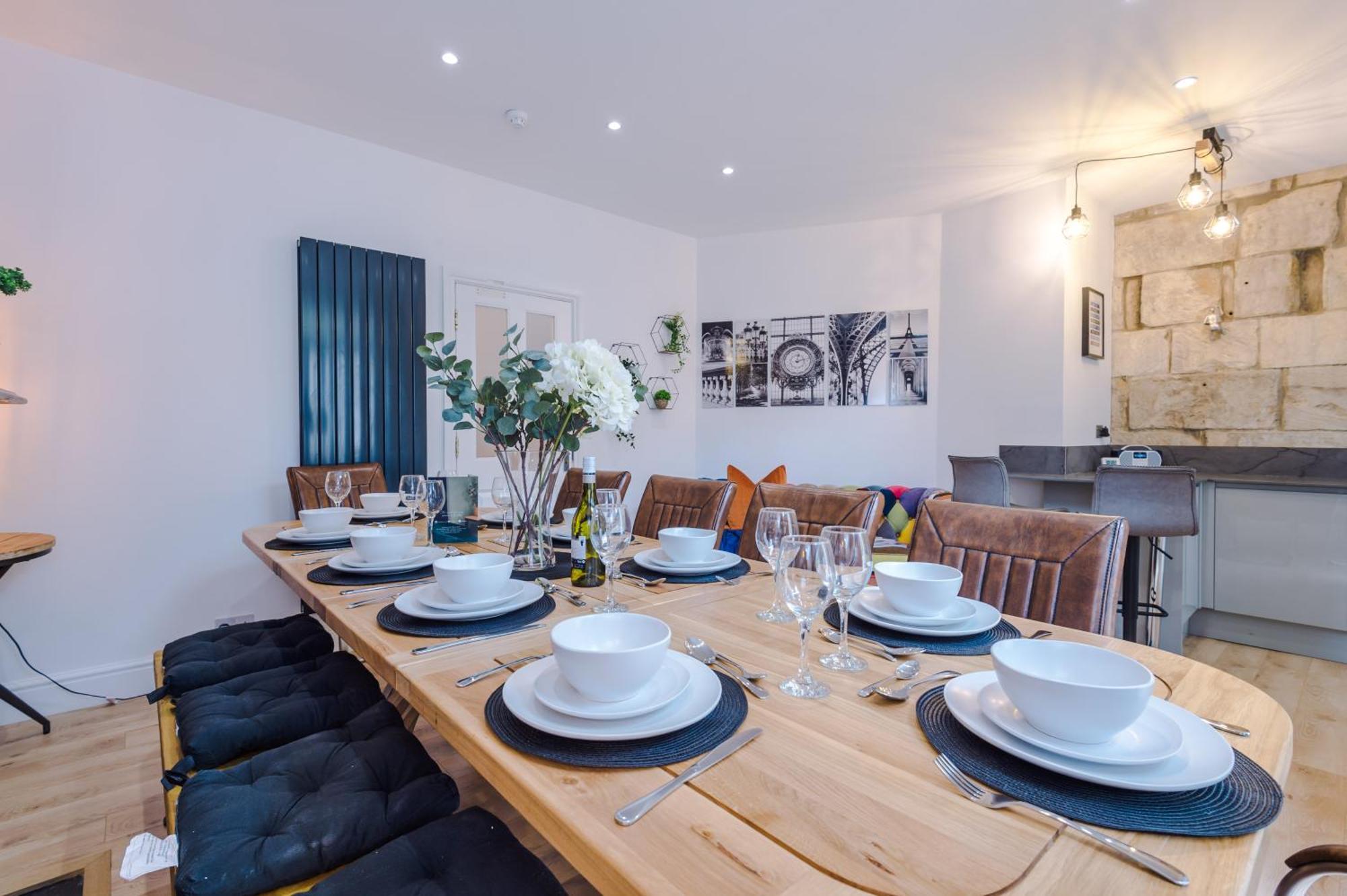 Incredible - Five Bedroom - 7 Actual Beds - 6 Bathroom House By Purestay - Central Bath With Parking Exterior foto