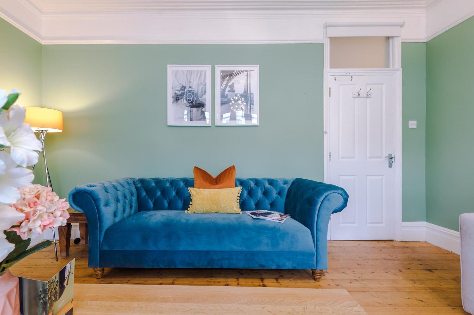 Incredible - Five Bedroom - 7 Actual Beds - 6 Bathroom House By Purestay - Central Bath With Parking Exterior foto