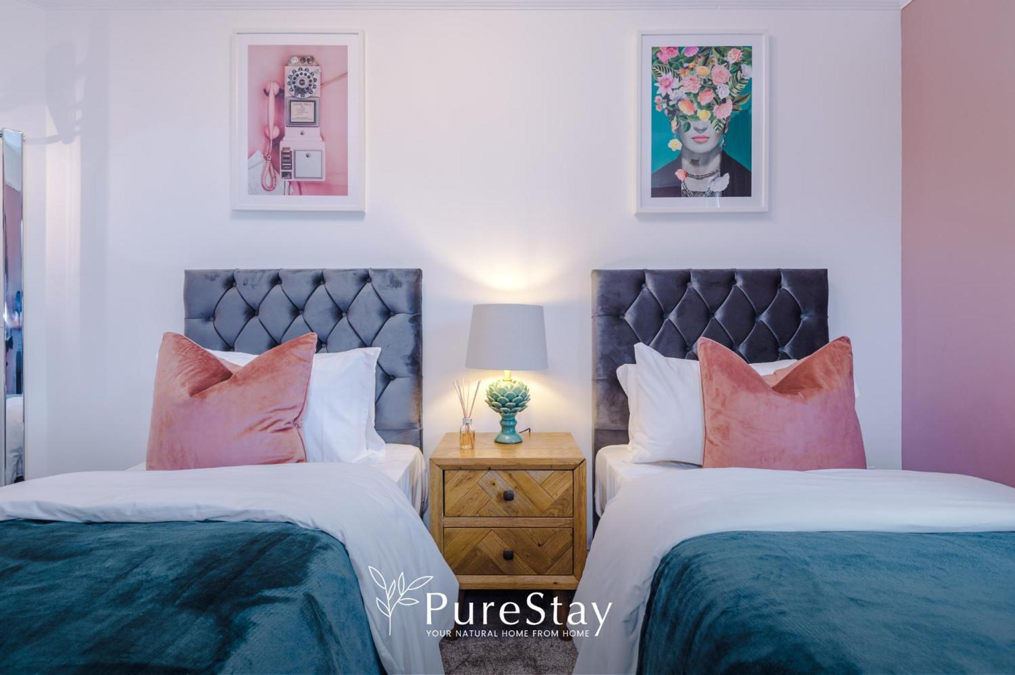 Incredible - Five Bedroom - 7 Actual Beds - 6 Bathroom House By Purestay - Central Bath With Parking Exterior foto