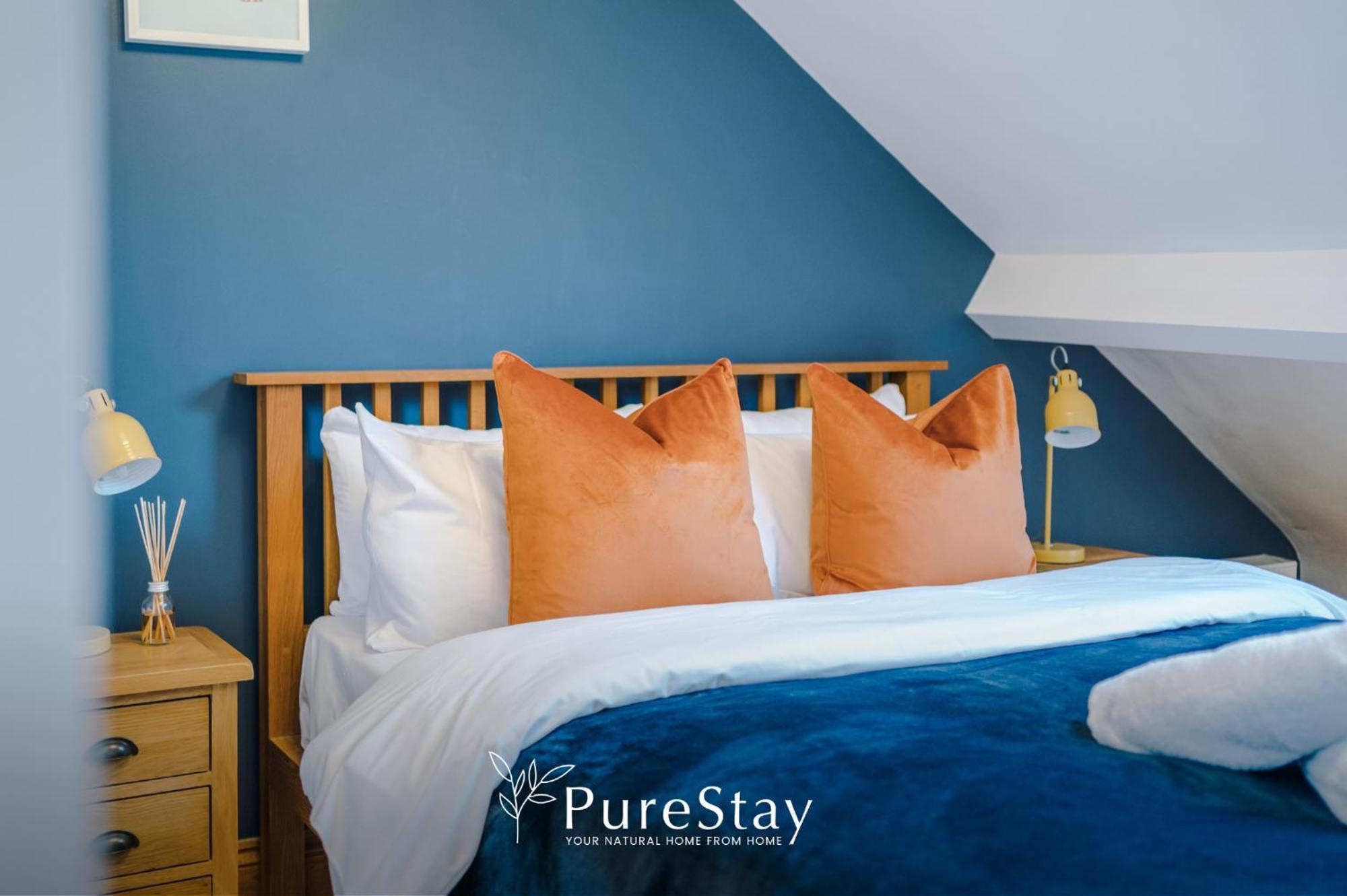 Incredible - Five Bedroom - 7 Actual Beds - 6 Bathroom House By Purestay - Central Bath With Parking Exterior foto