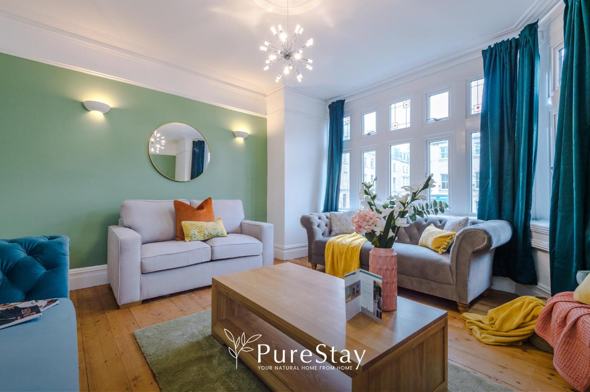 Incredible - Five Bedroom - 7 Actual Beds - 6 Bathroom House By Purestay - Central Bath With Parking Exterior foto